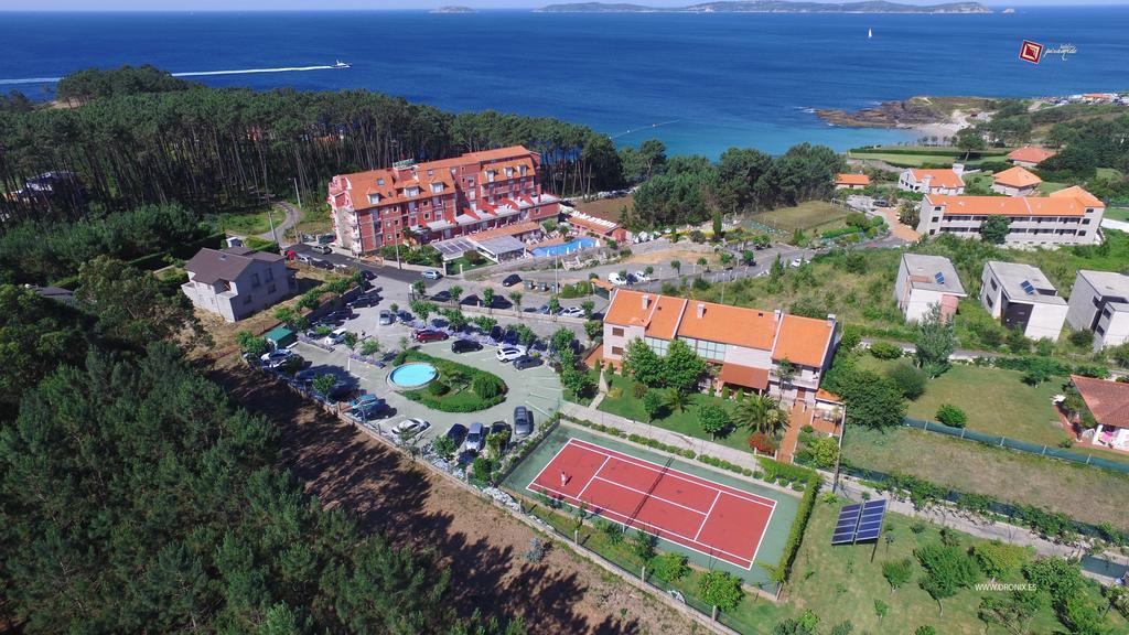 Hotel Piramide Portonovo Buitenkant foto